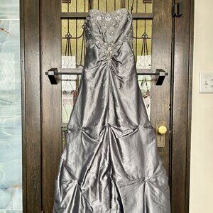 Prom Dress Hailey Logan by Adrianna Papell Grey/silver, Corset-back, Strapless S